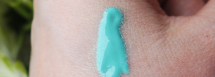 База под макияж Catrice Colour Correcting Prime and Fine Anti-Red Base