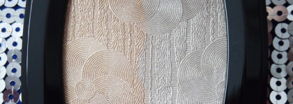 Моя прелесть - хайлайтер Chanel Duo de Camelias