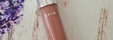 Сияем с блесками для губ Shik Lip Gloss Care