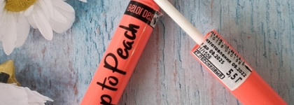 Свои губы только лучше: блеск для губ меняющий цвет Belor design Bad doll Jump to Peach Color Change Lip Gloss