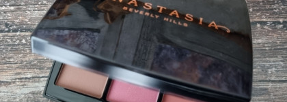 Моя лучшая покупка: Румяна Anastasia Beverly Hills Blush Trio Pool Party