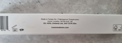 Тушь Iconic London Triple Threat Mascara Black