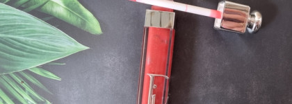 Знаменитый блеск для губ Dior Addict Lip Maximizer в оттенке 019 Shimmer Peach