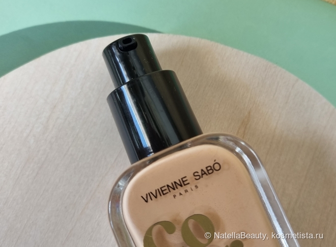 Неоднозначная новинка: Тональный крем с плотным покрытием Vivienne Sabo Coverture High Coverage Foundation 02