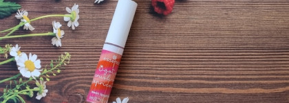 Летнее настроение с блеском для губ Essence Got A Crush On Apricots 01 Apricotely In Love
