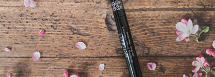 Благородный оттенок металлической сливы: Artdeco Amazing Effect Mascara в оттенке 4 aubergine
