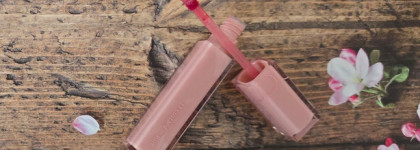 Лучшее из Rom&nd: Глянцевый тинт для губ Dewyful Water Tint в оттенке 13 Custard Mauve