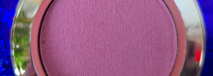 Нежный румянец с Vivienne Sabo Arcane du Destin Mousse Blush 01