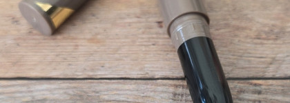 Горячая новинка: Vivienne Sabo Hypnotique Cream Eyeshadow Stick 05 Satin Taupe