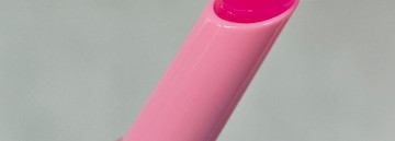 Свои губы, только лучше: Essence Fabowlous Jelly Lipstick 01 Be My Bow Bae