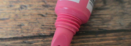 Свои губы, только лучше: бальзам для губ Essence The Super Peptide Glossy Lip Treatment 02 Pinkifiend