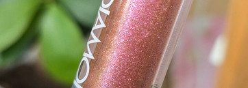 Звёздное сияние новинки Catrice Diamond Glaze Lip Gloss 040 Diamonds Made Me Do It