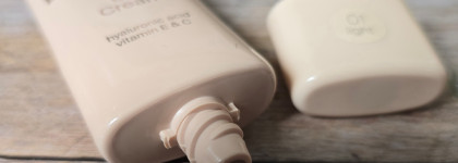 Легкое покрытие на лето: Divage CC Cream 01 Light