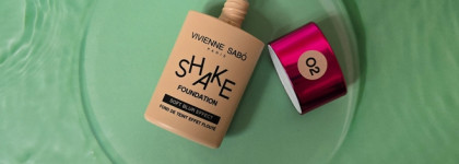 Новинка: тональный крем Vivienne Sabo Shake Foundation Soft Blur Effect в оттенке 02