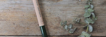 Подводка Divage Perfect Arrow Liquid Eyeliner в оттенках 03 и 05