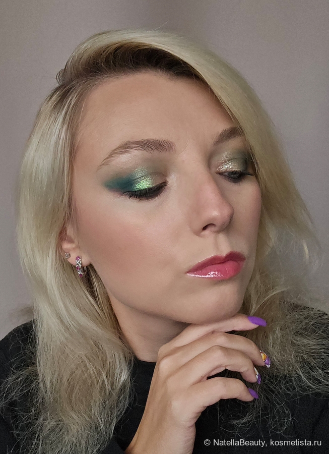В макияже. На губах новинка Divage Melting Lipstick 04
