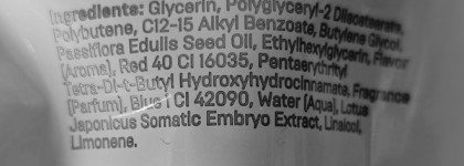 Масло для губ Darling Lava Lamp Fruit Oil Lip Soother 01