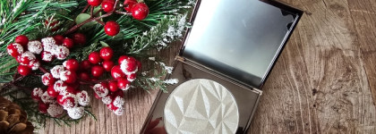 Хайлайтер Снежной Королевы: Catrice Arctic Illusion Highlighter C01 Crystal Cold