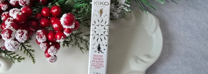 Сиять этой зимой с Kiko Milano Snow Kissed Holiday Ice Charm Eyeshadow Stick 02 Iced Caze