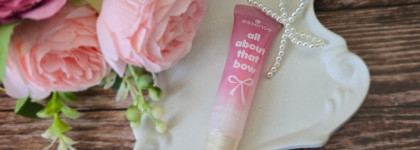 Элегантная роскошь: Essence All About That Bow Peptide Lipgloss 01 Kiss'n Bo