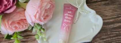 Элегантная роскошь: Essence All About That Bow Peptide Lipgloss 01 Kiss'n Bo