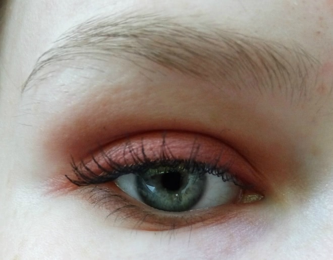 Chanel Les 4 Ombres #268 Candeur Et Expèrience и Chanel Stylo Yeux Waterproof #928 Eros из осенней коллекции Le Rouge Makeup Collection Fall 2016