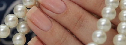 Идеальный нюд  Essie Nail Lacquer "Vanity fairest" № 9 и стемпинг Lesly  №17