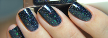 Bow Nail Polish - Dark Days