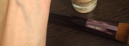 Кисти для идеального тона Chanel и Shiseido