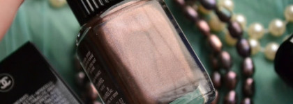 Летние красавцы Chanel: Le Vernis #697 Terrana и Stylo Eyeshadow Fresh Effect #127 Laurier rose