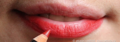 Красный. Глубокий красный цвет на моих губах. NYX lipliner pencil, 844 Deep Red