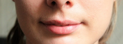 Красный. Глубокий красный цвет на моих губах. NYX lipliner pencil, 844 Deep Red