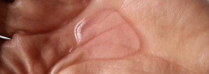 Зачем платить больше? Двухфазное средство для снятия макияжа с глаз от Bielenda