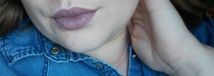 NYX Lip Lingerie в оттенке Embellishment