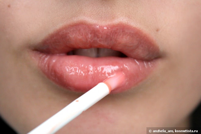 Блеск для губ Dior Addict Gloss Mirror Shine Volume And Care (452 ailee)