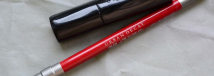 Стать героиней драмы с Urban Decay 24\7 Glide-On Lip Pencil Pulp Fiction Mrs. MIA Wallace и Urban Decay  Pulp Fiction Revolution Lipstick Mrs. MIA Wallace