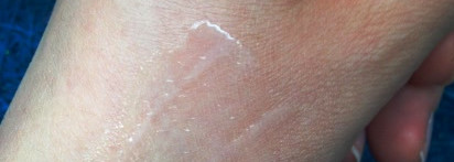 Гель для кожи вокруг глаз Chanel hydra beaty gel yeux