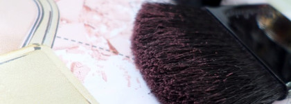 Румяна Guerlain Rose Aux Joues Tender Blush #05 Wonder Violette