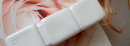 Увлажняющая и придающая объем помада-бальзам Guerlain Kiss Kiss Roselip Hydrating & Plumping Tinted Lip Balm в оттенках #R371 Morning Rose и #R372 Chic Pink