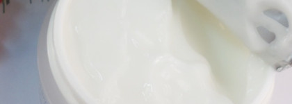 Увлажняющий крем-флюид 2-в-1 Nivea Make-Up Expert для сухой и чувствительной кожи