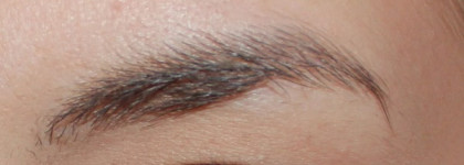 Еще один способ использования Duraline от Inglot. Кодовое слово "брови"