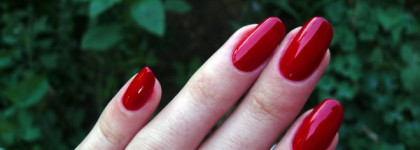 YSL La Laque Couture №1 Rouge Pop Art