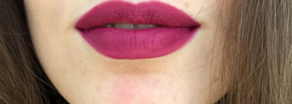 Любительницам темных губ: Essence Lipliner № 15 Honey berry
