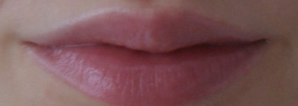 Ежедневный блеск для губ Clarins Eclat Minute Instant Light Natural Lip Perfector в оттенке 04