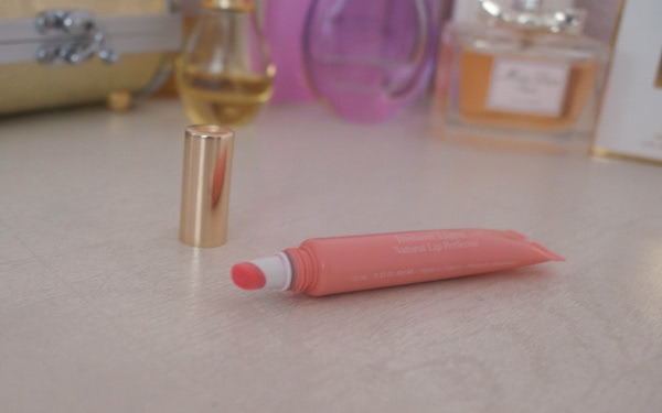 Ежедневный блеск для губ Clarins Eclat Minute Instant Light Natural Lip Perfector в оттенке 04