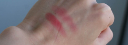 Лимитированные румяна от M.A.C Blush Ombre из коллекции Isabel & Ruben Toledo в оттенке Kindergarten Red