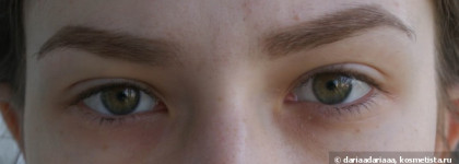 Обновленная тушь для придания объема YSL Volume Effet Faux Cils Luxurious Mascara For A False Lash Effect in Black