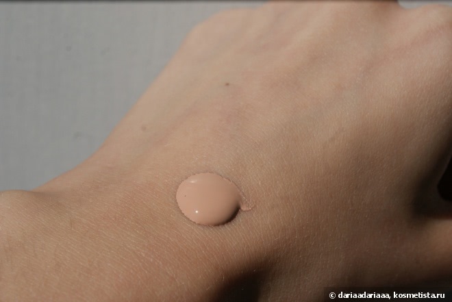Тональный флюид Guerlain Meteorites Baby Glow в оттенке 02 Clair/Light