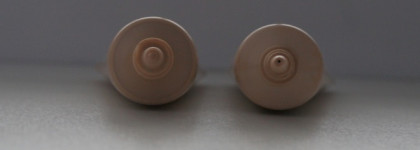 Сравнение консилеров: Clarins Instant Concealer и Helena Rubinstein Magic Concealer