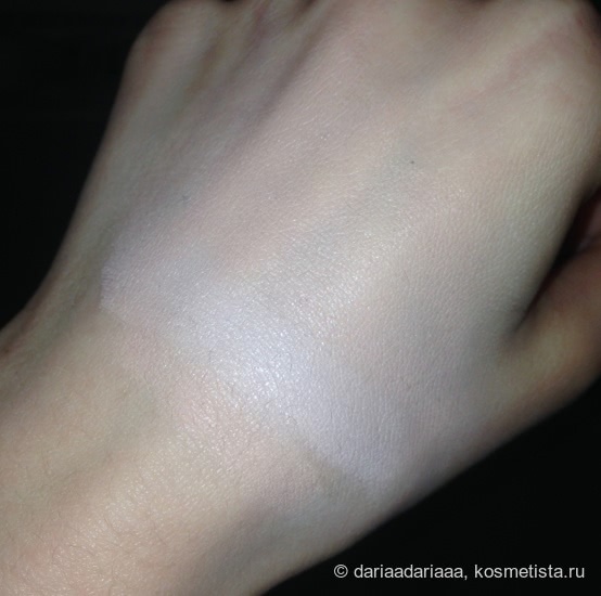 Сравнение консилеров: Clarins Instant Concealer и Helena Rubinstein Magic Concealer